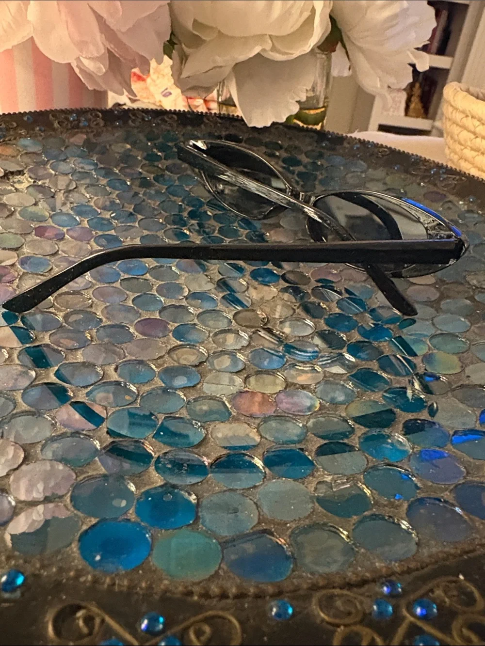 Slim Cat-Eye Black Sunglasses
